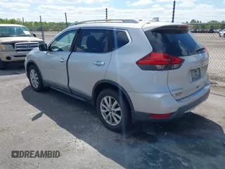 2017 Nissan Rogue S with VIN 5N1AT2MTXHC880965, listed as a IAAI auction lot 42016855 with 117,672 mi miles. Bid and sale history available at carsss.com. Image 3.