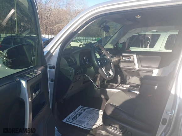 2017 Toyota 4Runner SR5 with VIN JTEZU5JR4H5150614, listed as a IAAI auction lot 41492357 with 75,721 mi miles. Bid and sale history available at carsss.com. Image 5.