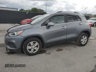 2019 Chevrolet Trax LT z VIN KL7CJLSB5KB739492, wystawiony jako Copart lot #59530355 z przebiegiem 114 493 mil mil oraz Nie do naprawy • Non repairable. Historia ofert i sprzedaży dostępna na DreamBid. Obrazek 1.