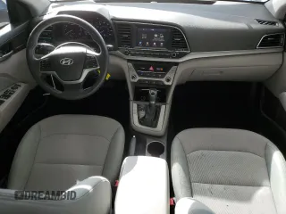 2017 Hyundai Elantra SE z VIN 5NPD84LF7HH079103, wystawiony jako Copart lot #52898475 z przebiegiem 79 512 mil mil oraz Czysty tytuł • Clean title. Historia ofert i sprzedaży dostępna na DreamBid. Obrazek 8.