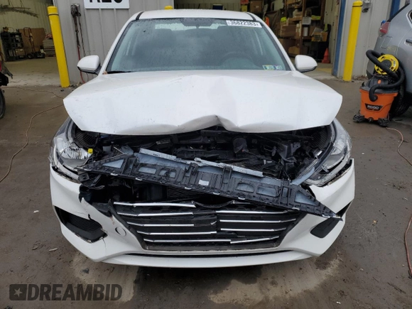 2020 Hyundai Accent SE with VIN 3KPC24A61LE094225, listed as a Copart auction lot 36822383 with 18,286 mi miles. Bid and sale history available at carsss.com. Image 5.