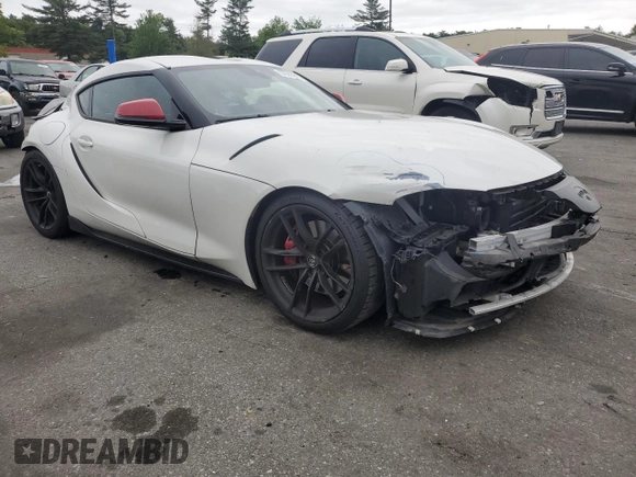 2020 Toyota Supra 3.0 with VIN WZ1DB4C03LW022950, listed as a Copart auction lot 57889245 with 39,081 mi miles and Salvage title. Bid and sale history available at DreamBid. Image 4.
