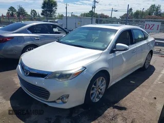 2014 Toyota Avalon Limited with VIN 4T1BK1EB0EU122498, listed as a IAAI auction lot 40248080 with 126,818 mi miles and . Bid and sale history available at DreamBid. Image 19.