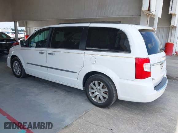 2016 Chrysler Town & Country Touring with VIN 2C4RC1BG5GR149731, listed as a IAAI auction lot 42127879 with 224,631 mi miles. Bid and sale history available at carsss.com. Image 3.