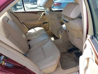 2001 Mercedes-Benz E 320 z VIN WDBJF65J31B357006, wystawiony jako IAAI lot #42428345 z przebiegiem 103 239 mil mil oraz . Historia ofert i sprzedaży dostępna na DreamBid. Obrazek 8.