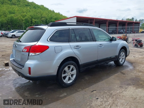 2014 Subaru Outback Premium with VIN 4S4BRBCC3E3288467, listed as a IAAI auction lot 41921864 with 171,264 mi miles and . Bid and sale history available at DreamBid. Image 4.