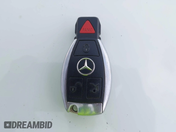2010 Mercedes-Benz E 550 Luxury z VIN WDDHF7CB5AA069047, wystawiony jako IAAI lot #42111552 z przebiegiem 126 214 mil mil oraz . Historia ofert i sprzedaży dostępna na DreamBid. Obrazek 11.