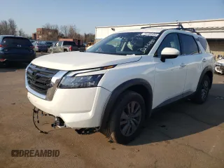 2024 Nissan Pathfinder SV with VIN 5N1DR3BC9RC269623, listed as a Copart auction lot 52369455 with 5,043 mi miles and Salvage title. Bid and sale history available at DreamBid. Image 1.