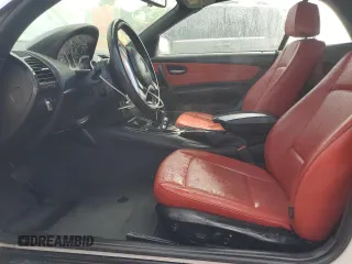 2013 BMW 1 Series 128i z VIN WBAUL7C56DVU09165, wystawiony jako Copart lot #74231084 z przebiegiem Nie podano mil oraz Szkoda całkowita • Salvage title. Historia ofert i sprzedaży dostępna na DreamBid. Obrazek 7.