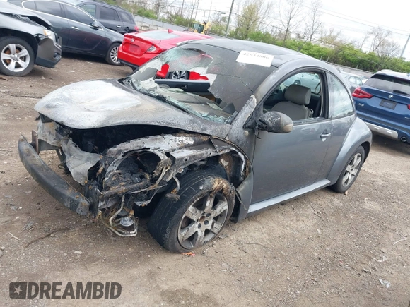 2006 Volkswagen Beetle with VIN 3VWRR31CX6M408256, listed as a IAAI auction lot 42034806 with Not Provided miles and . Bid and sale history available at DreamBid. Image 2.