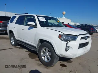 2019 Toyota 4Runner SR5 z VIN JTEBU5JR8K5661512, wystawiony jako IAAI lot #41383936 z przebiegiem 87 083 mil mil oraz . Historia ofert i sprzedaży dostępna na DreamBid. Obrazek 1.