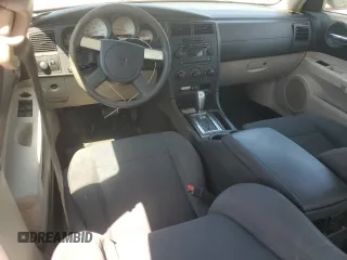 2006 Dodge Charger z VIN 2B3KA43G16H419034, wystawiony jako Copart lot #52406915 z przebiegiem 191 854 mil mil oraz Szkoda całkowita • Salvage title. Historia ofert i sprzedaży dostępna na DreamBid. Obrazek 8.