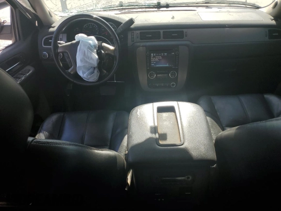 2013 Chevrolet Avalanche LT с VIN 3GNTKFE7XDG171041, выставлен на аукционе Copart как лот 56966925 с пробегом 155 874 миль миль и Списание • Salvage title. История ставок и продаж доступна на DreamBid. Изображение 8.