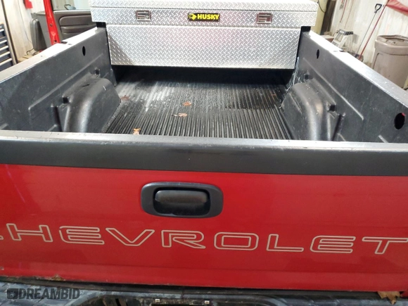 2007 Chevrolet Silverado 1500 Classic Work Truck with VIN 3GCEC14XX7G207639, listed as a Copart auction lot 88346775 with 165,018 mi miles and Salvage Title. Bid and sale history available at carsss.com. Image 10.