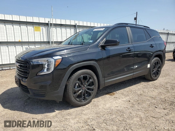 2022 GMC Terrain SLE z VIN 3GKALMEV1NL267718, wystawiony jako Copart lot #51453475 z przebiegiem Nie podano mil oraz Szkoda całkowita • Salvage title. Historia ofert i sprzedaży dostępna na DreamBid. Obrazek 1.