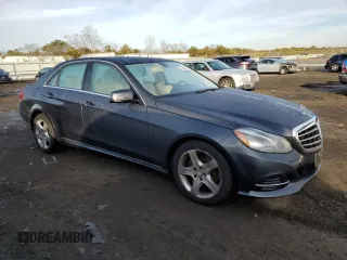 2016 Mercedes-Benz E-Class E 350 Luxury with VIN WDDHF8JB4GB254668, listed as a Copart auction lot 72960932 with Not Provided miles. Bid and sale history available at carsss.com. Image 4.
