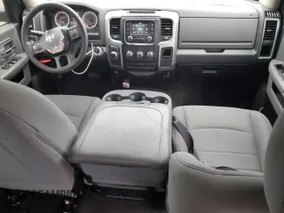 2017 Ram 1500 SLT z VIN 1C6RR6TT4HS803889, wystawiony jako Copart lot #48734545 z przebiegiem 162 253 mil mil oraz Szkoda całkowita • Salvage title. Historia ofert i sprzedaży dostępna na DreamBid. Obrazek 8.