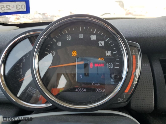 2019 MINI Hardtop 4 Door Cooper with VIN WMWXU1C57K2L09744, listed as a Copart auction lot 49324595 with 40,554 mi miles and Salvage Title. Bid and sale history available at carsss.com. Image 9.