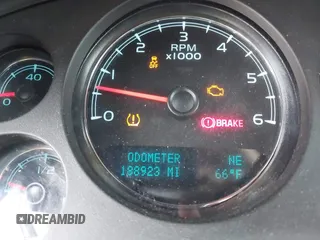 2012 Chevrolet Tahoe LS с VIN 1GNSCAE08CR264685, выставлен на аукционе IAAI как лот 42357932 с пробегом 188 923 миль миль и . История ставок и продаж доступна на DreamBid. Изображение 15.