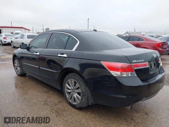 2012 Honda Accord EX-L z VIN 1HGCP3F88CA030662, wystawiony jako IAAI lot #41960040 z przebiegiem 172 909 mil mil oraz . Historia ofert i sprzedaży dostępna na DreamBid. Obrazek 14.