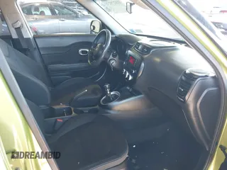 2014 Kia Soul with VIN KNDJN2A23E7738486, listed as a IAAI auction lot 41827927 with 127,043 mi miles. Bid and sale history available at carsss.com. Image 5.