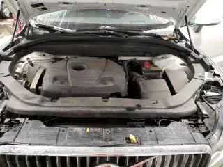 2020 Volvo XC60 Inscription with VIN YV4102RL3L1517883, listed as a Copart auction lot 44601715 with 62,249 mi miles and Salvage Title. Bid and sale history available at carsss.com. Image 13.