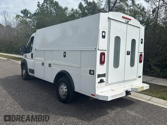 2018 Ram ProMaster z VIN 3C7WRVKG2JE144765, wystawiony jako Copart lot #48154245 z przebiegiem 42 440 mil mil oraz Szkody całkowita. Historia ofert i sprzedaży dostępna na DreamBid. Obrazek 3.
