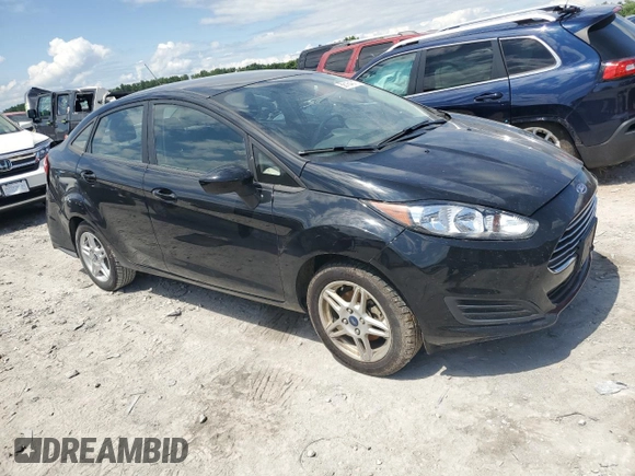 2018 Ford Fiesta SE z VIN 3FADP4BJ9JM123715, wystawiony jako Copart lot #58164015 z przebiegiem 83 768 mil mil oraz Szkoda całkowita • Salvage title. Historia ofert i sprzedaży dostępna na DreamBid. Obrazek 4.