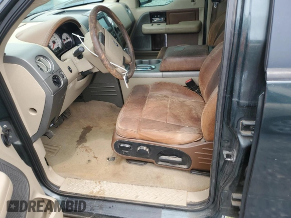 2005 Ford F-150 XLT с VIN 1FTPW12575KE35962, выставлен на аукционе Copart как лот 58705695 с пробегом 272 319 миль миль и Списание • Salvage title. История ставок и продаж доступна на DreamBid. Изображение 7.