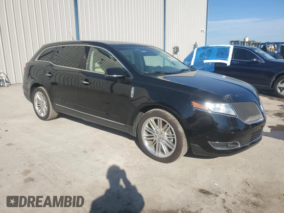 2016 Lincoln MKT EcoBoost z VIN 2LMHJ5AT9GBL02840, wystawiony jako Copart lot #47504655 z przebiegiem 67 245 mil mil oraz Szkody całkowita. Historia ofert i sprzedaży dostępna na DreamBid. Obrazek 4.
