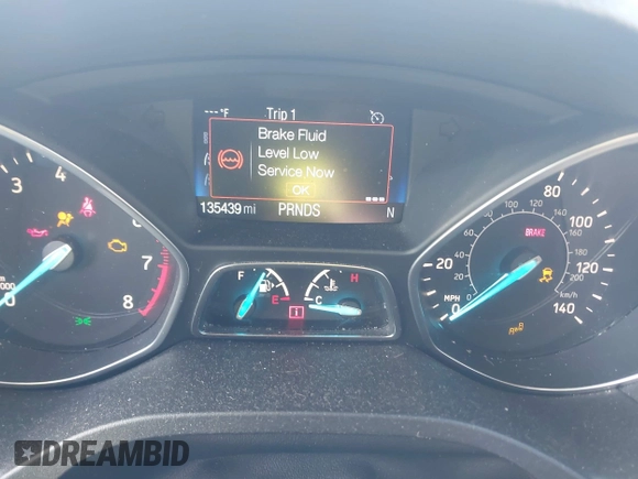 2017 Ford Escape SE with VIN 1FMCU9GD5HUC70341, listed as a IAAI auction lot 41801365 with 135,439 mi miles. Bid and sale history available at carsss.com. Image 7.