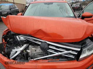 2019 Volkswagen Tiguan SE with VIN 3VV2B7AX7KM013949, listed as a Copart auction lot 51662645 with 74,039 mi miles and Salvage Title. Bid and sale history available at DreamBid. Image 13.