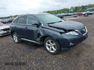 2010 Lexus RX 350 z VIN 2T2BK1BA3AC030708, wystawiony jako IAAI lot #42305238 z przebiegiem 147 886 mil mil oraz . Historia ofert i sprzedaży dostępna na DreamBid. Obrazek 1.