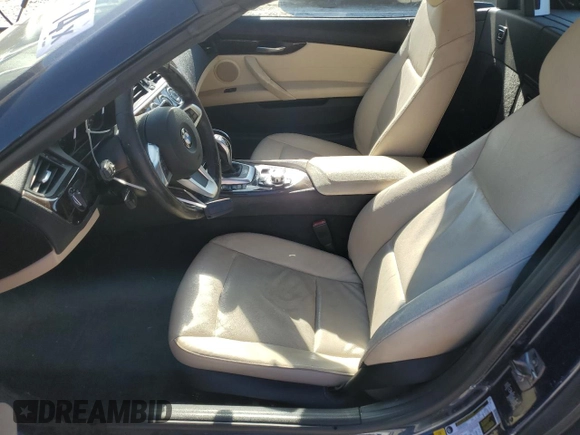 2013 BMW Z4 sDrive28i with VIN WBALL5C55DJ103887, listed as a Copart auction lot 85495214 with 115,860 mi miles and Salvage Title. Bid and sale history available at carsss.com. Image 7.