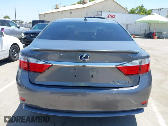 2013 Lexus ES 300h with VIN JTHBW1GG5D2028515, listed as a IAAI auction lot 42374768 with 107,737 mi miles and . Bid and sale history available at DreamBid. Image 17.