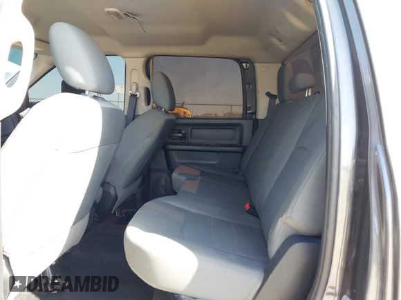 2014 Ram 2500 Tradesman with VIN 3C6UR5CL8EG321112, listed as a IAAI auction lot 41791292 with 225,673 mi miles and . Bid and sale history available at DreamBid. Image 8.