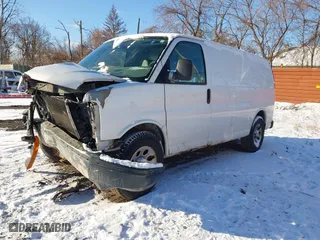 2009 Chevrolet Express Cargo Van with VIN 1GCFG15X691128588, listed as a IAAI auction lot 41078318 with 204,521 mi miles. Bid and sale history available at carsss.com. Image 17.