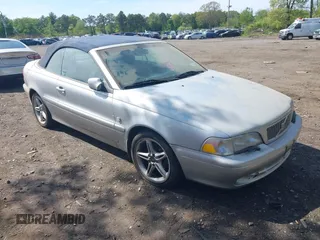 2002 Volvo C70 с VIN YV1NC53D72J030130, выставлен на аукционе IAAI как лот 42237530 с пробегом 35 651 миль миль и . История ставок и продаж доступна на DreamBid. Изображение 1.