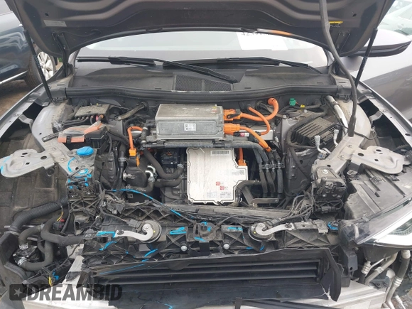 2022 Audi e-tron Premium with VIN WA1AAAGE1NB003892, listed as a IAAI auction lot 42391555 with 48,771 mi miles and . Bid and sale history available at DreamBid. Image 10.