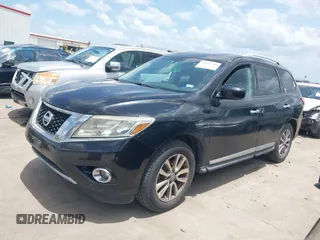 2014 Nissan Pathfinder Platinum with VIN 5N1AR2MN1EC640330, listed as a IAAI auction lot 42627110 with 131,536 mi miles and . Bid and sale history available at DreamBid. Image 2.