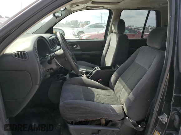 2008 Chevrolet TrailBlazer 1LT with VIN 1GNDT13S782125158, listed as a Copart auction lot 45360335 with 174,208 mi miles and Clean Title. Bid and sale history available at DreamBid. Image 7.