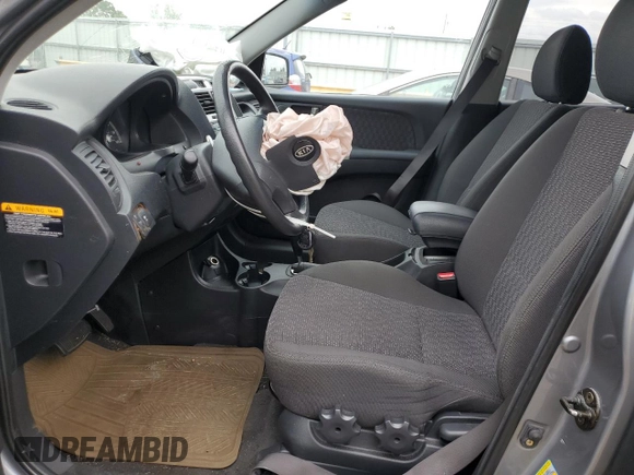 2005 Kia Sportage LX with VIN KNDJF723057062113, listed as a Copart auction lot 66630164 with 129,715 mi miles and Salvage Title. Bid and sale history available at carsss.com. Image 7.