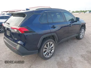 2022 Toyota RAV4 XLE Premium с VIN 2T3C1RFV5NW211019, выставлен на аукционе IAAI как лот 42130420 с пробегом 52 097 миль миль и . История ставок и продаж доступна на DreamBid. Изображение 4.