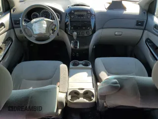 2004 Toyota Sienna CE with VIN 5TDZA23C34S132033, listed as a Copart auction lot 74268894 with 156,065 mi miles and Salvage Title. Bid and sale history available at carsss.com. Image 8.