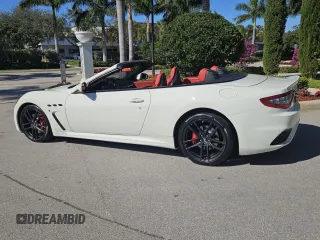 2018 Maserati GranTurismo Convertible Sport with VIN ZAM45VMA9J0312270, listed as a Copart auction lot 89176185 with 18,080 mi miles and Clean Title. Bid and sale history available at carsss.com. Image 4.
