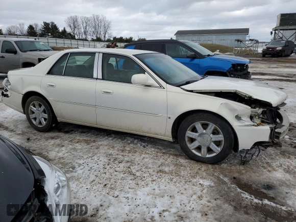 2006 Cadillac DTS w/1SC with VIN 1G6KD57Y16U213789, listed as a Copart auction lot 43120025 with 211,093 mi miles and Clean Title. Bid and sale history available at carsss.com. Image 4.