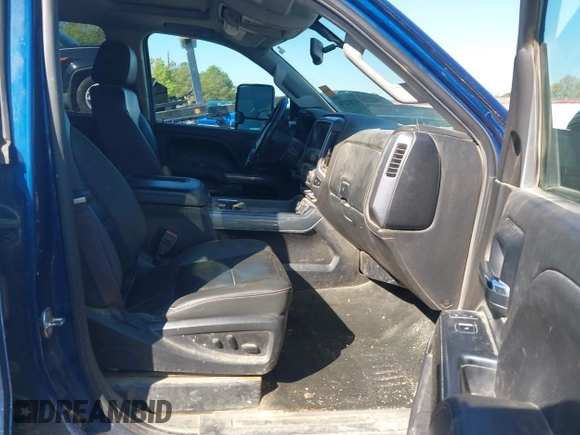 2016 GMC Sierra 2500HD SLT z VIN 1GT12TEG6GF277183, wystawiony jako IAAI lot #41882240 z przebiegiem 274 949 mil mil oraz . Historia ofert i sprzedaży dostępna na DreamBid. Obrazek 5.