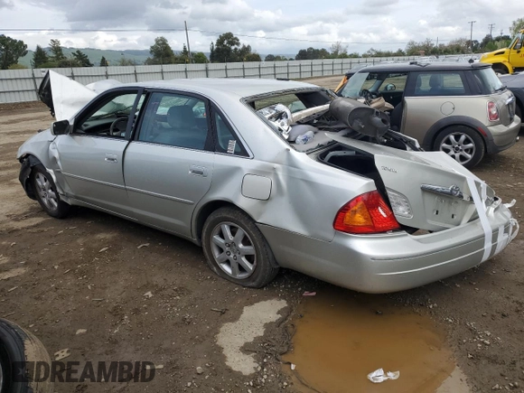 2000 Toyota Avalon XL with VIN 4T1BF28B4YU020969, listed as a Copart auction lot 51116915 with 117,924 mi miles and Salvage Title. Bid and sale history available at DreamBid. Image 2.