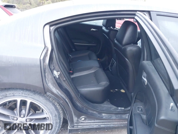 2019 Dodge Charger SXT with VIN 2C3CDXJG1KH730489, listed as a IAAI auction lot 41189171 with 39,514 mi miles and . Bid and sale history available at DreamBid. Image 8.