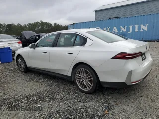 2024 BMW 5 Series 530i with VIN WBA43FJ00RCP86191, listed as a Copart auction lot 45286895 with 31,076 mi miles and Salvage Title. Bid and sale history available at carsss.com. Image 2.